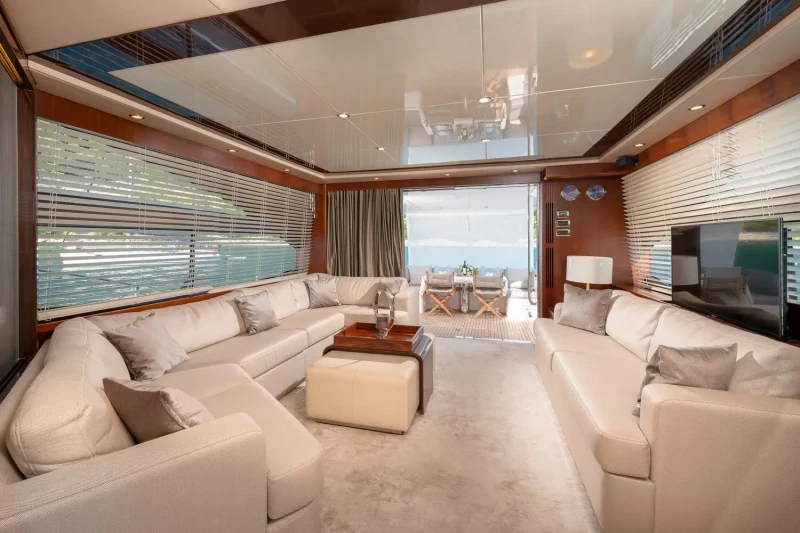 Princess 72 yacht, living room