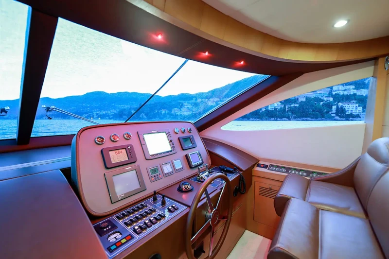 Filippetti Yacht Lukas helm