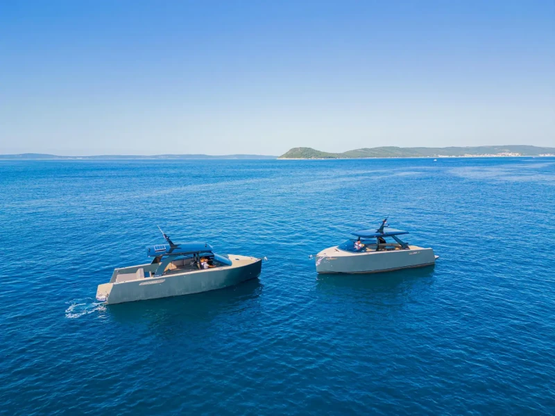 Two Colnago 35 speed boats anchored near Brač Island